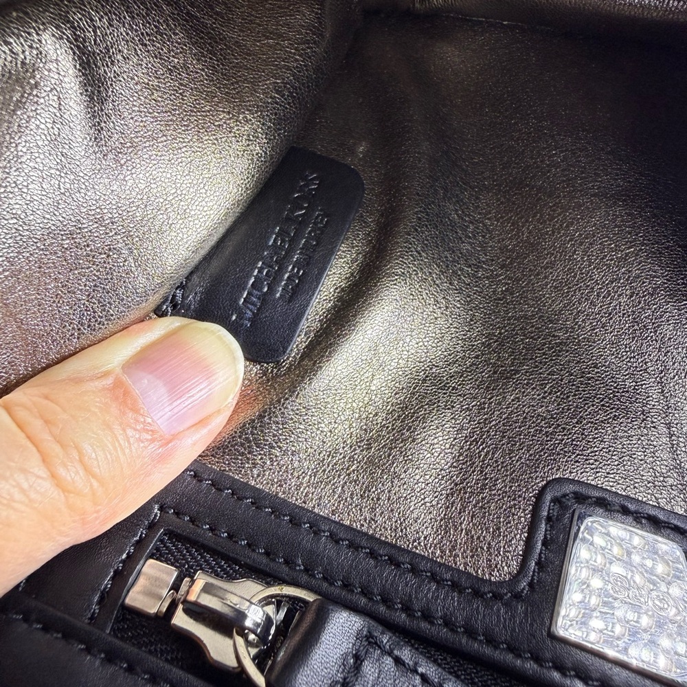 Michael Kors Genuine Leather Middleton Handbag Includes Dust Bag NWT with COA - Picture 15 of 16